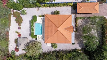 Coral Estate Holidays