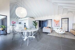 Coral Estate Holidays