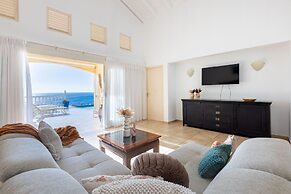 Coral Estate Holidays