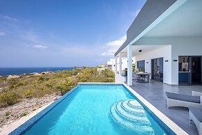 Coral Estate Holidays