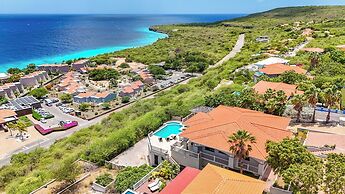 Coral Estate Holidays