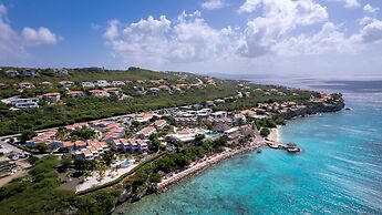 Coral Estate Holidays