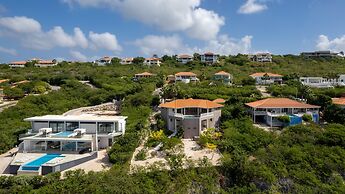 Coral Estate Holidays