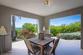 Coral Estate Holidays