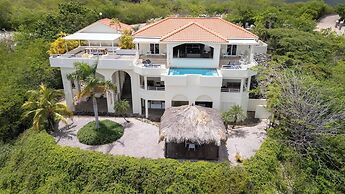 Coral Estate Holidays