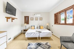 Coral Estate Holidays