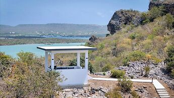 Coral Estate Holidays