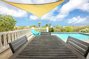 Coral Estate Holidays