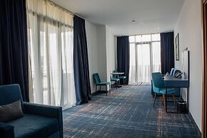 Gino Seaside Tbilisi, Trademark Collection by Wyndham