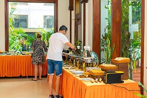 Angkor Land Urban Boutique