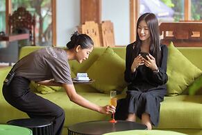 Angkor Land Urban Boutique