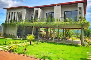 Kampot Tropical Village