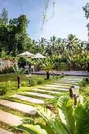 Kampot Tropical Village
