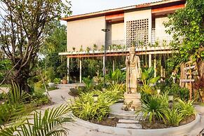 Kampot Tropical Village