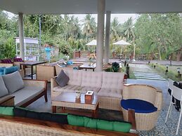 Kampot Tropical Village