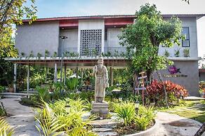 Kampot Tropical Village