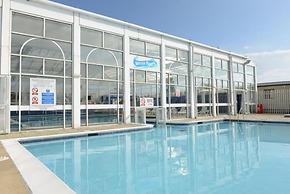 3 Bed, Sleeps 8 Caravan, California Cliffs Park