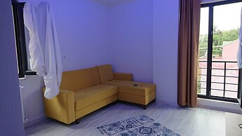 ismail yılmaz apart