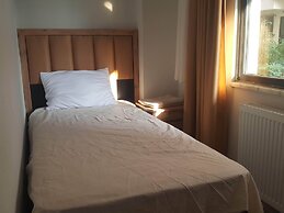 ismail yılmaz apart