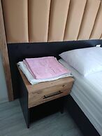 ismail yılmaz apart