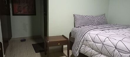 Charming 2-bed House in Kigali