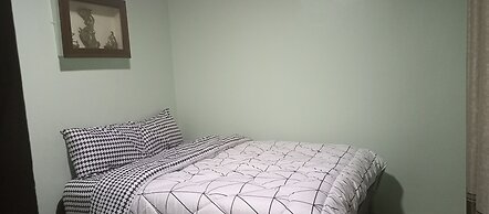 Charming 2-bed House in Kigali