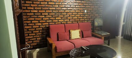 Charming 2-bed House in Kigali