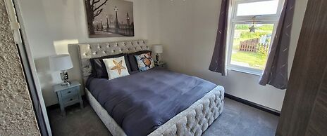 Waterside Lodge - Dog Friendly, Sutton on Sea