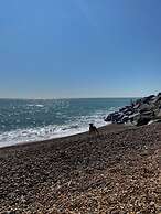 Stunning Apartment in Clifton Gardens, Westend