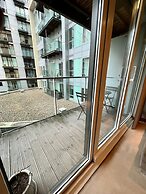 Londwell - Luxury Chelsea Apartment With Balcony