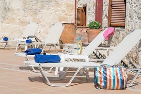 Pool Villa Afroditi for 10 Persons in Margarites