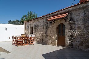 Pool Villa Afroditi for 10 Persons in Margarites