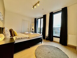 One Lux Stay near Diamond District