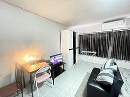 Impact Muangthong Condo C3 by Miles