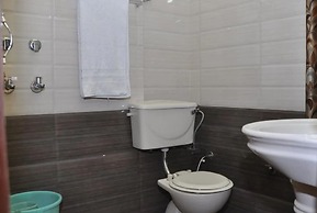 Goroomgo Rajhansh Resort Puri
