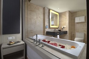 Sovereign Bali Hotel