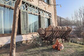 Knyazli Family Suites & Rooms