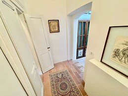 Exclusive Pool - Wondrous Views - Biological Gardens - Pool House - 12