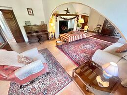 Exclusive Pool - Wondrous Views - Biological Gardens - Pool House - 12