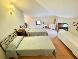 Exclusive Pool - Wondrous Views - Biological Gardens - Pool House - 12