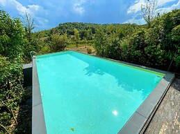 Exclusive Pool - Wondrous Views - Biological Gardens - Pool House - 12