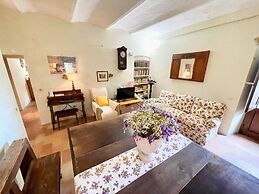 Exclusive Pool - Wondrous Views - Biological Gardens - Pool House - 12