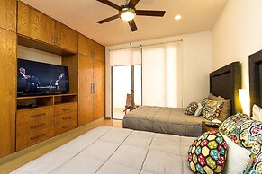 Breathtaking 2 Bedroom, Private Terrace - Bbq