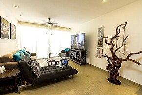 Breathtaking 2 Bedroom, Private Terrace - Bbq