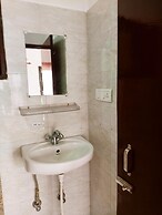 Jfr Studio Apartments Kausani