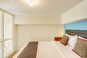 Super OYO Collection O 30 Amega Crown Sub