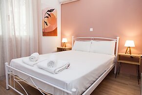 Beautiful new apartment in Petralona