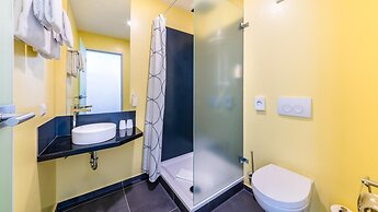 Nordstrom Mamikonyants