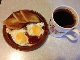 Nordstrom Mamikonyants