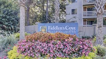 Salty Mermaid 2 Bedroom Condo by RedAwning